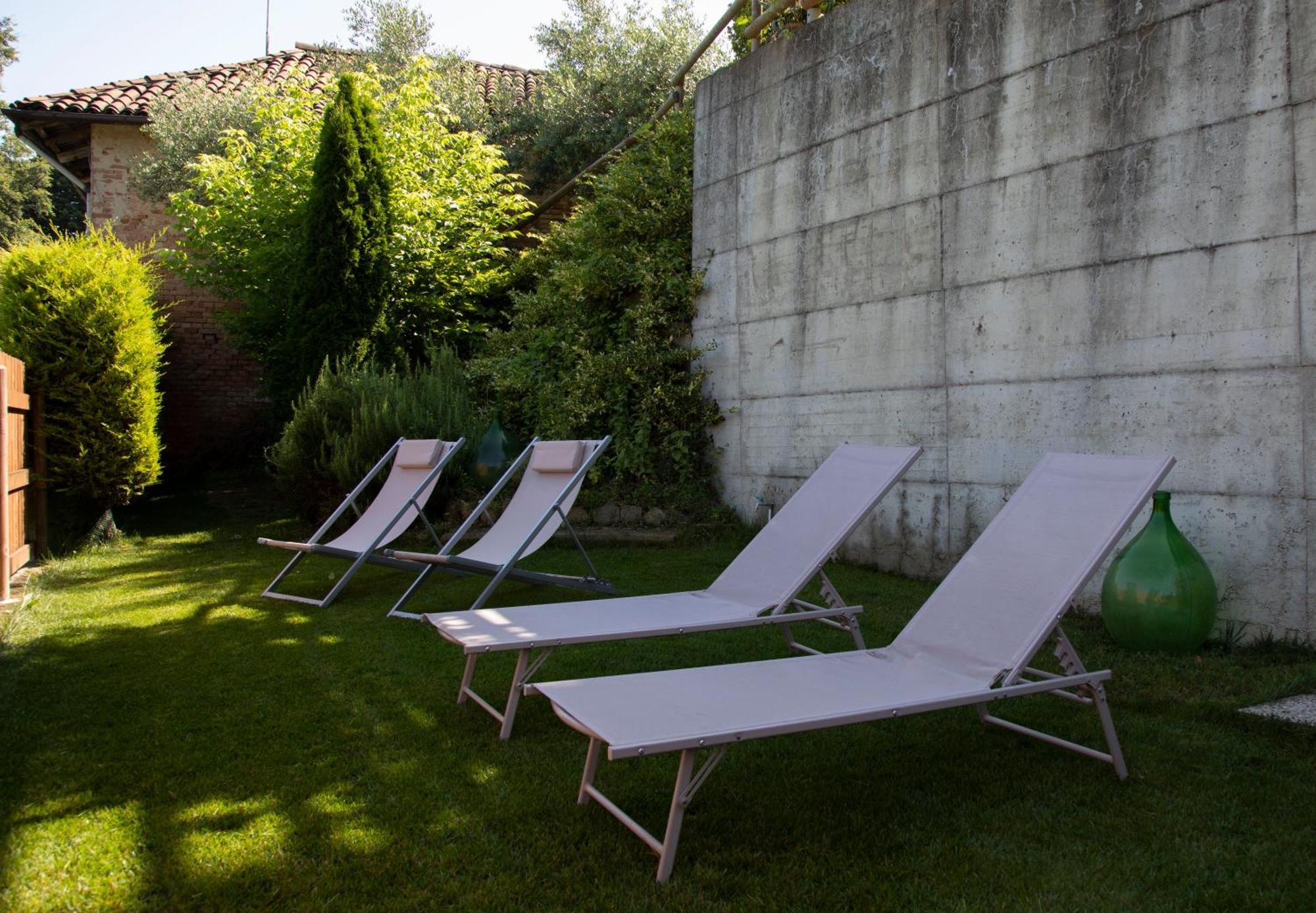 Casa Graziella- Appartamenti Vacanze Portacomaro Exterior foto